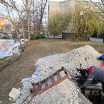 Фото в процессе бурения
